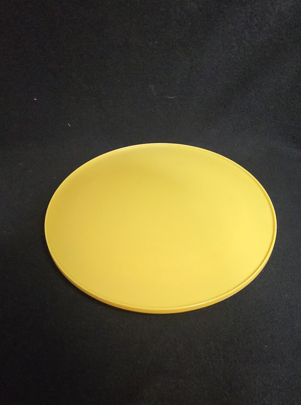 Rubbermaid Yellow Lazy Susan